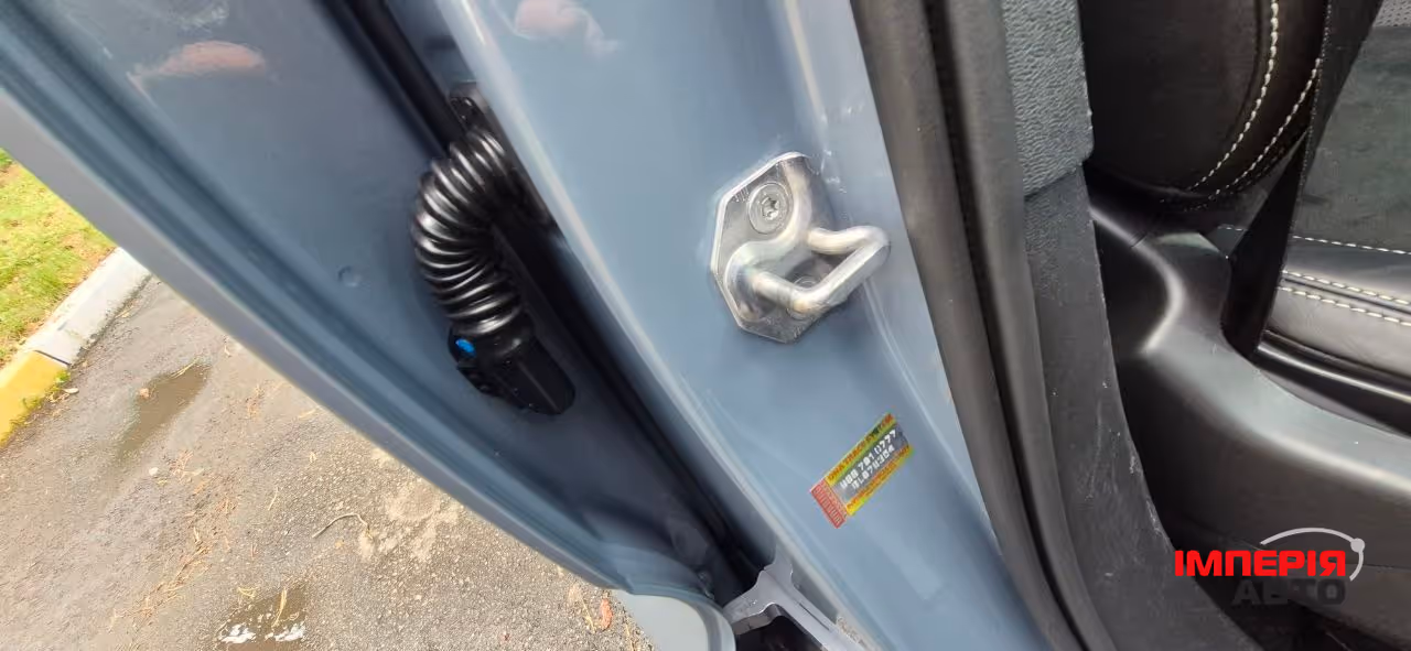 Volvo XC40 - фото 26