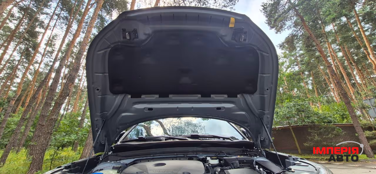 Volvo XC40 - фото 20