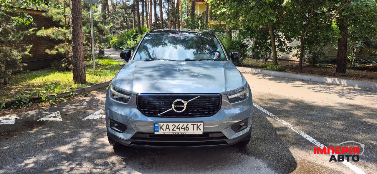 Volvo XC40 - фото 5