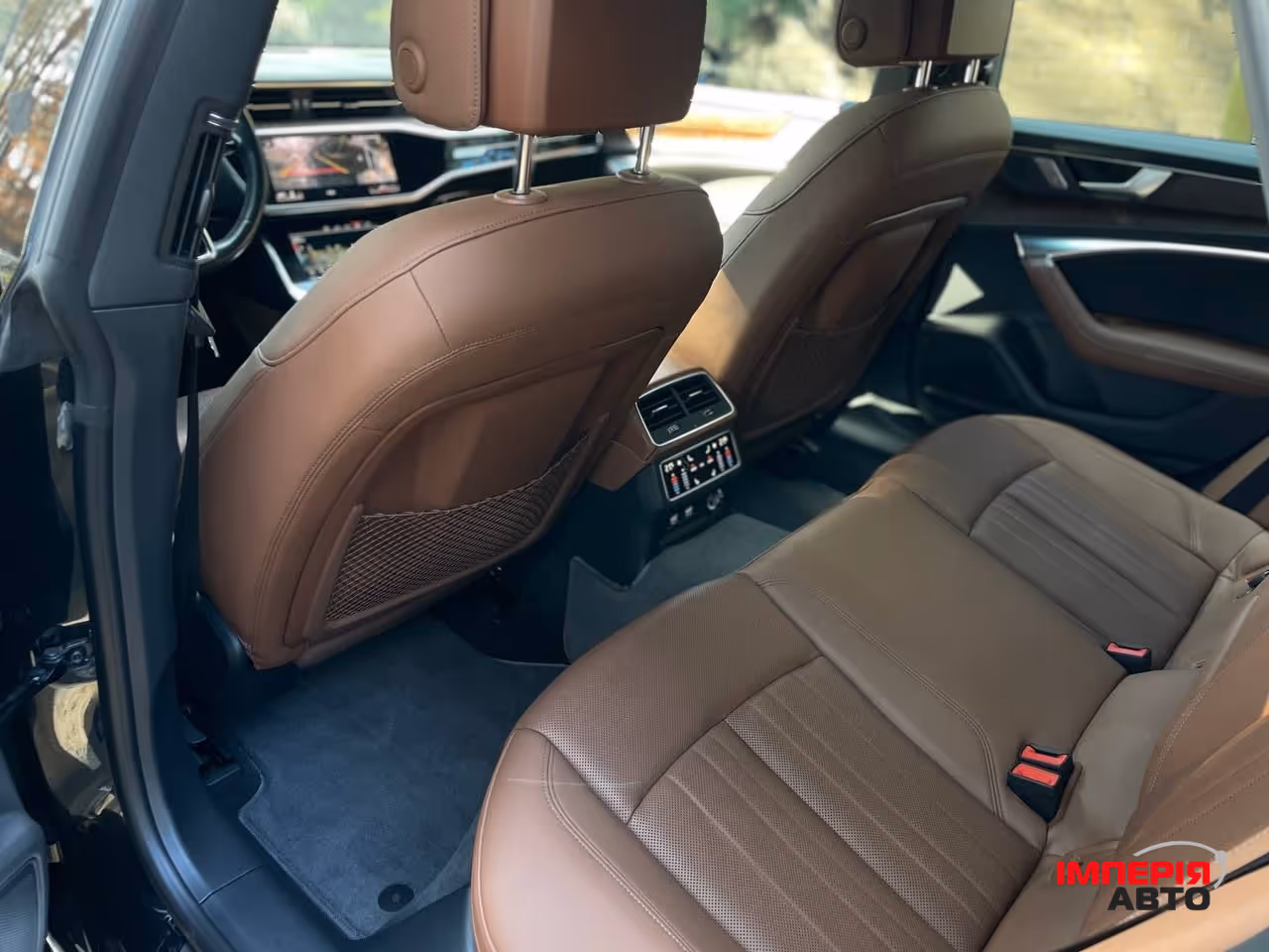 Audi A7 - фото 34