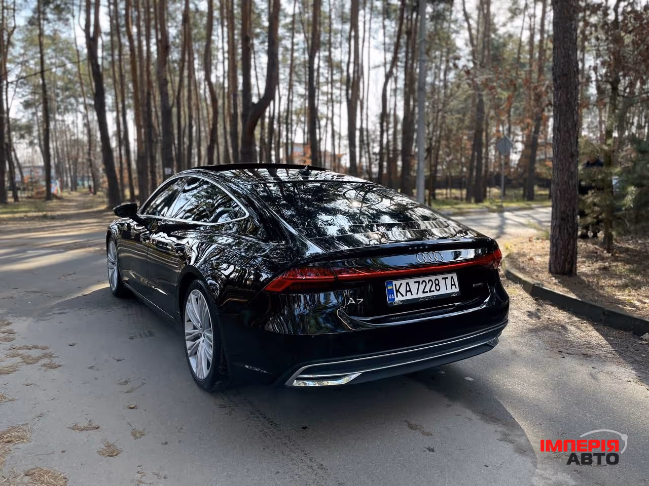 Audi A7 - фото 8