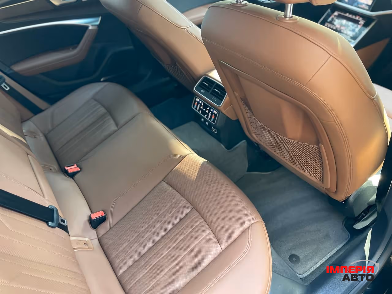 Audi A7 - фото 41