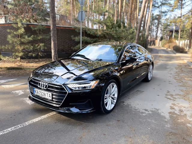 Audi A7 - фото 1