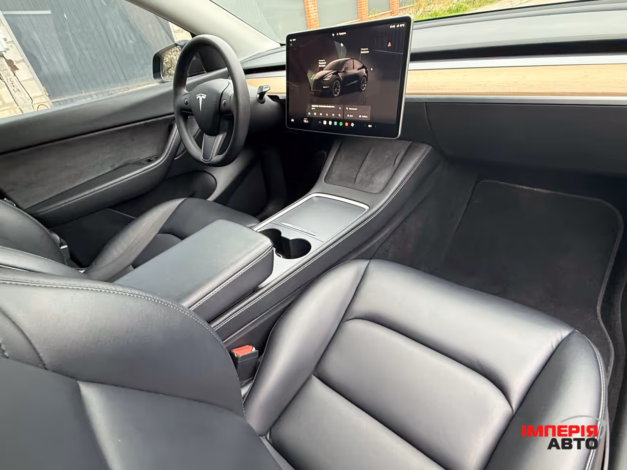 Tesla Model Y - фото 9