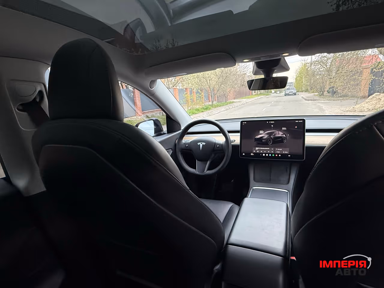 Tesla Model Y - фото 10
