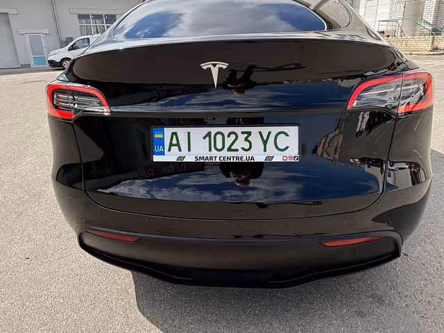 Tesla Model Y - фото 4