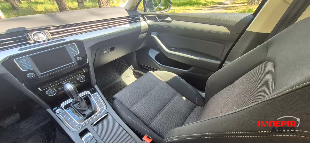Volkswagen Passat - фото 29