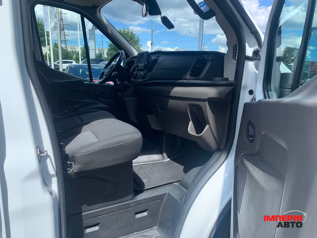 Ford Transit Custom - фото 28