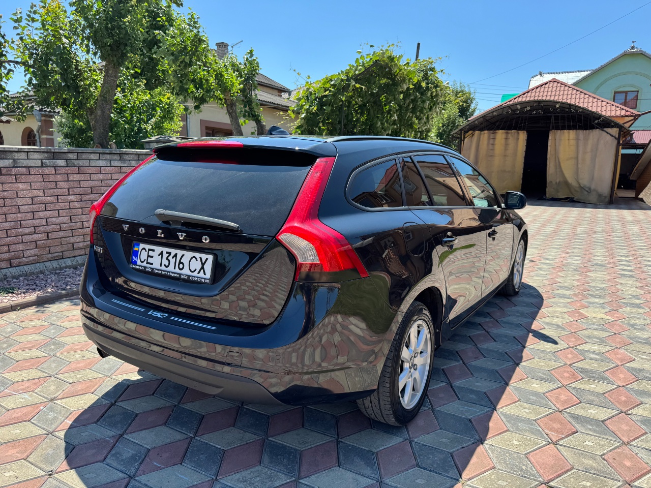 Volvo V60 - фото 3