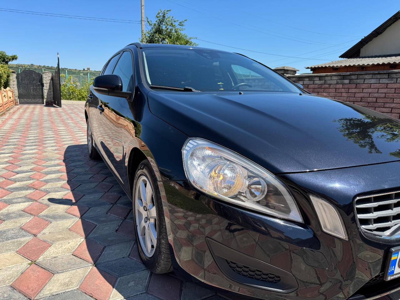 Volvo V60 - фото 13