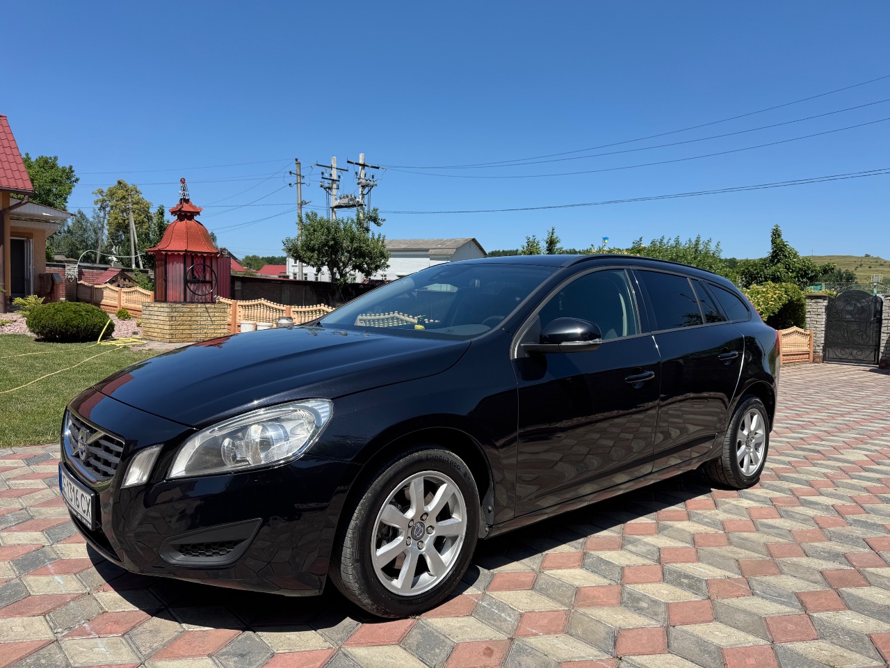 Volvo V60 - фото 4