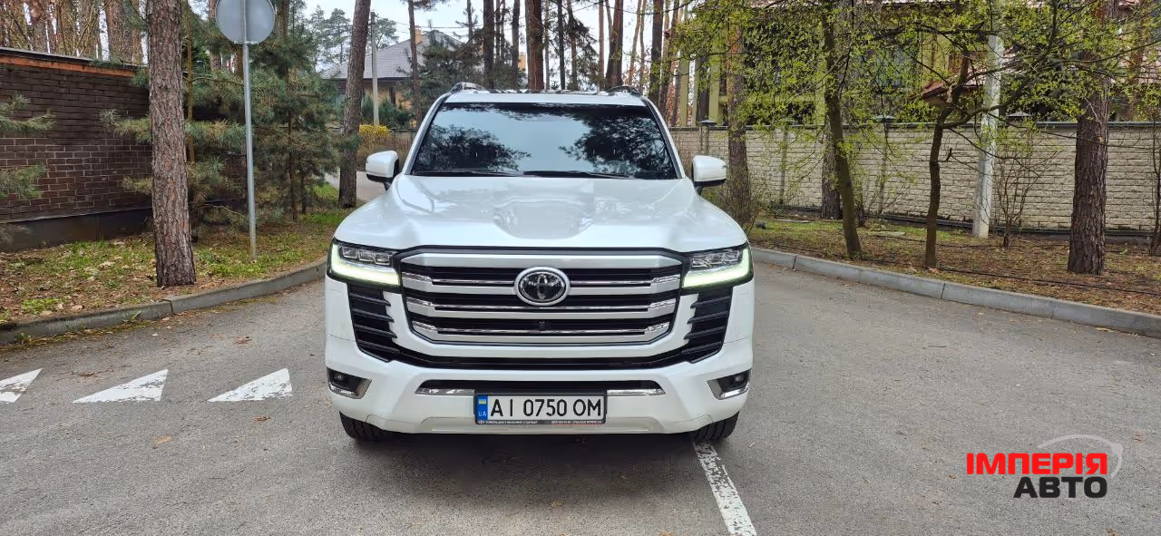Toyota Land Cruiser - фото 3