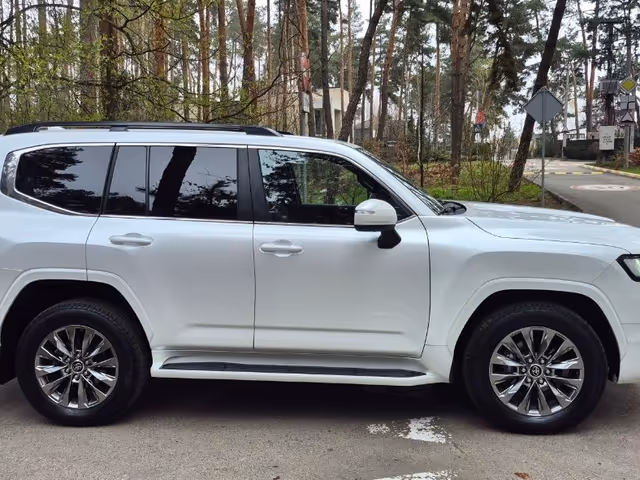 Toyota Land Cruiser - фото 5