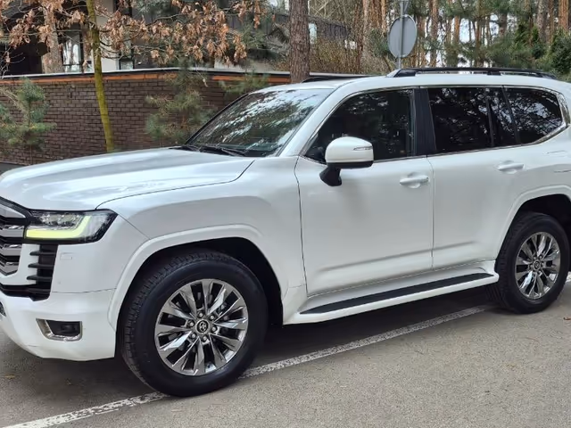 Toyota Land Cruiser - фото 1