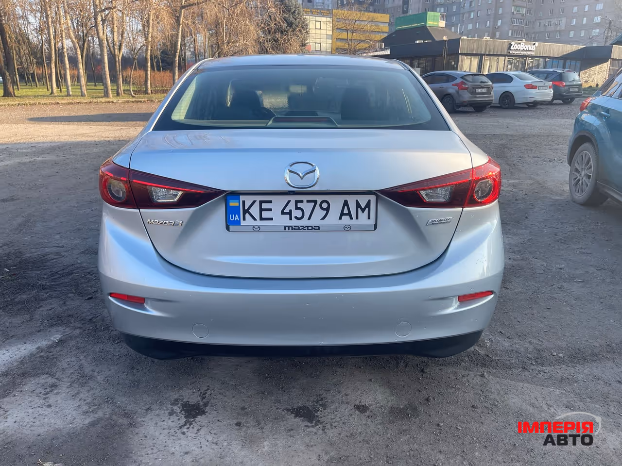 Mazda 3 - фото 6