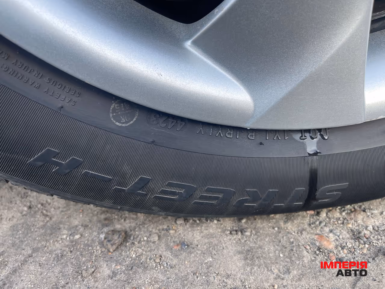 Mazda 3 - фото 13