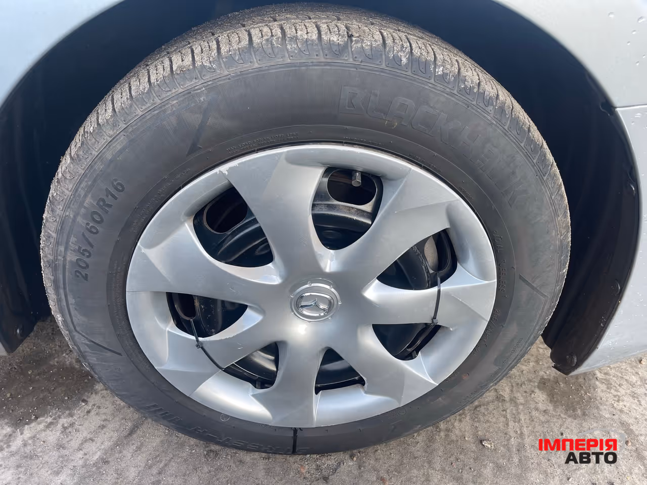 Mazda 3 - фото 12