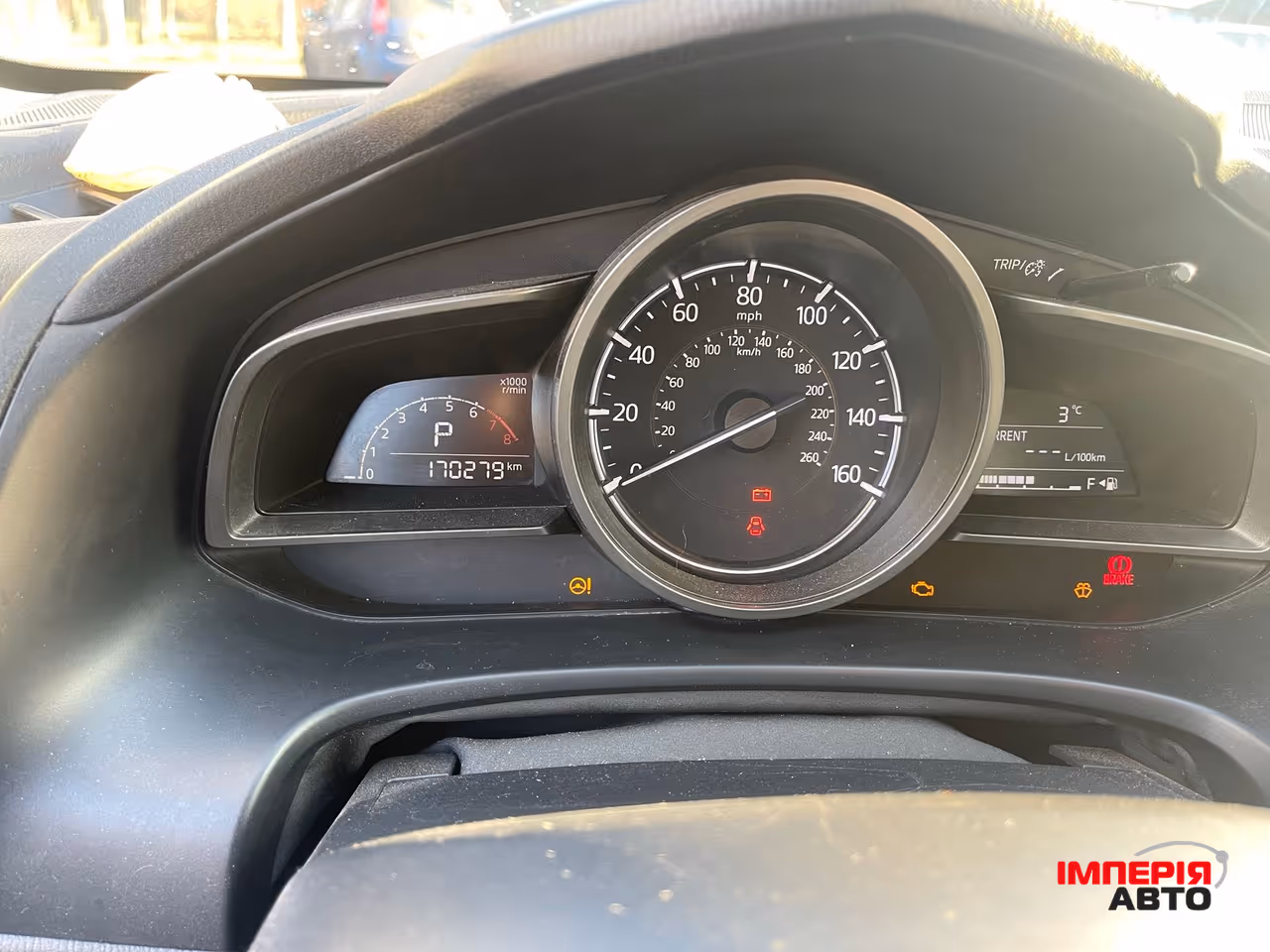 Mazda 3 - фото 16