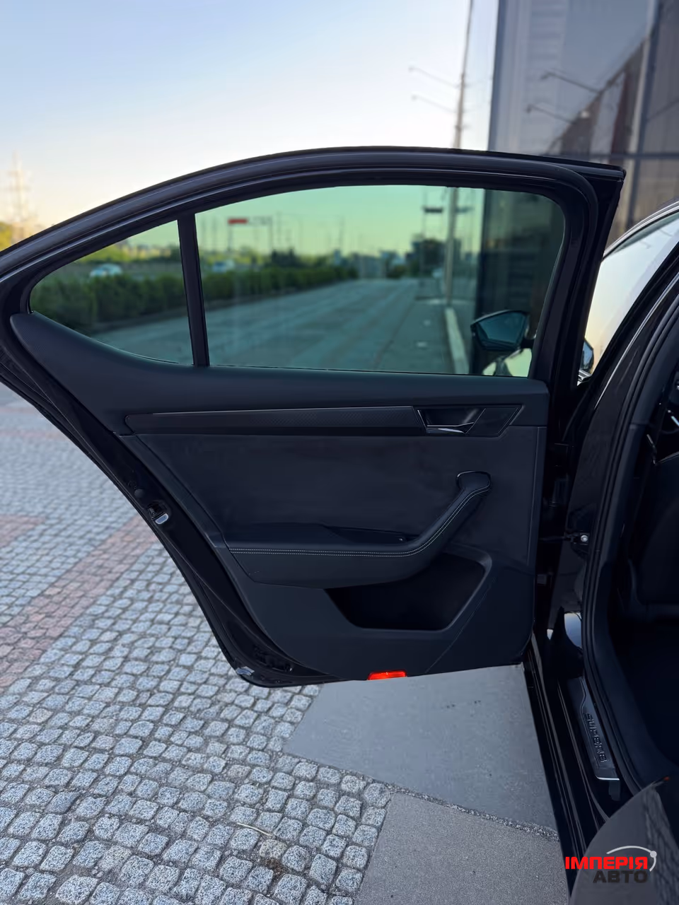 Skoda Superb - фото 31