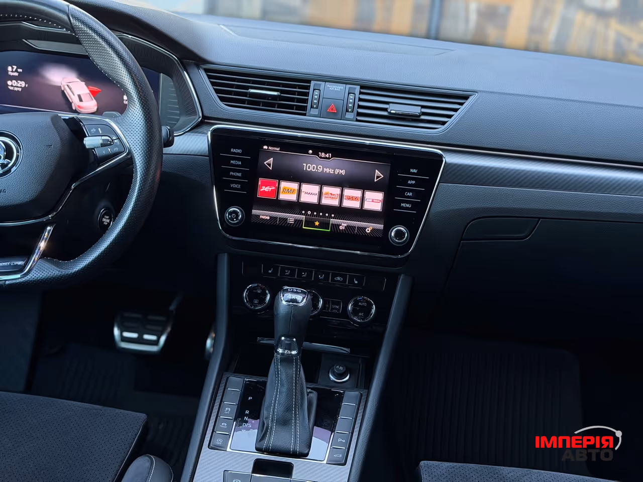 Skoda Superb - фото 49