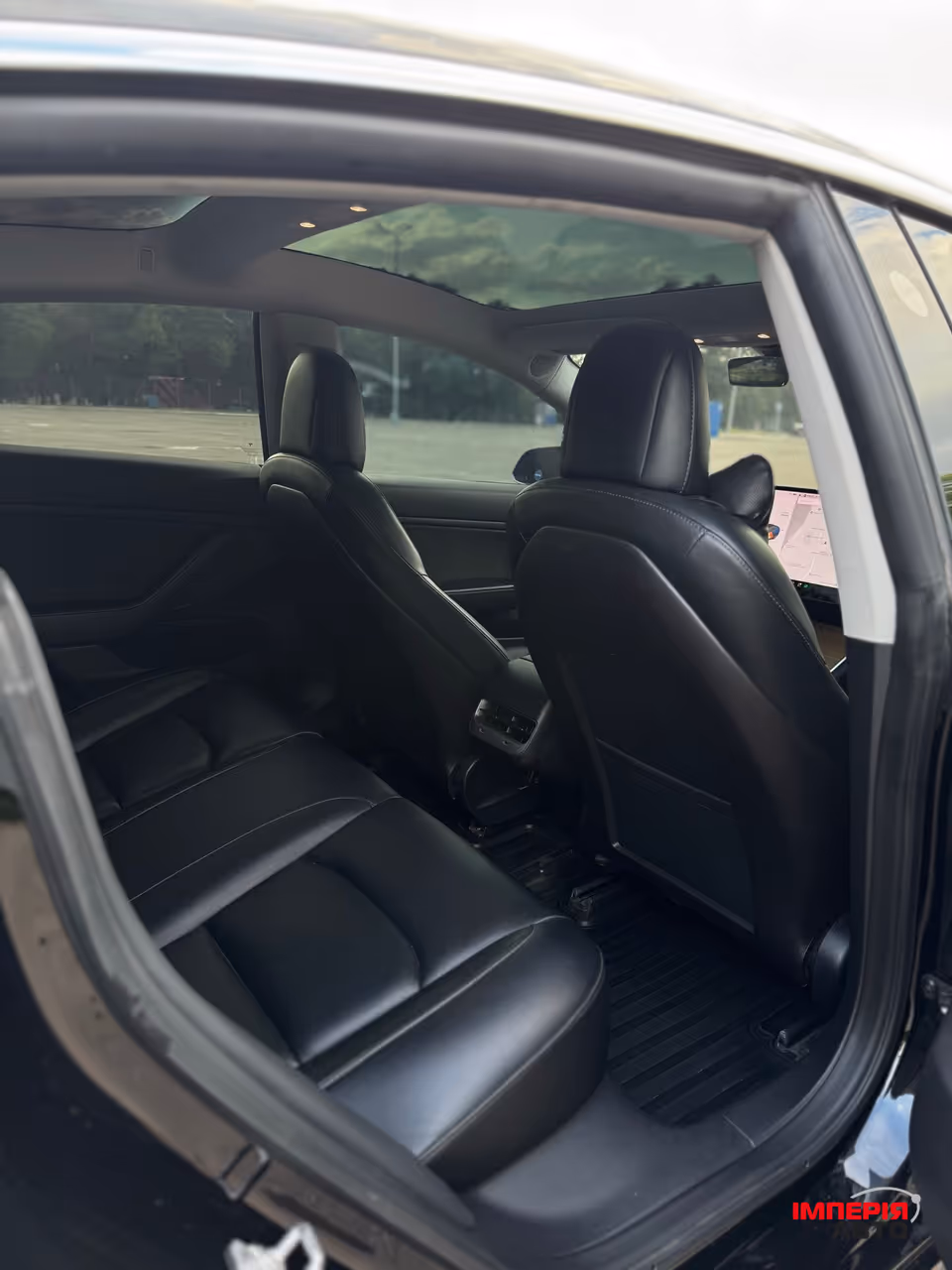 Tesla Model 3 - фото 16