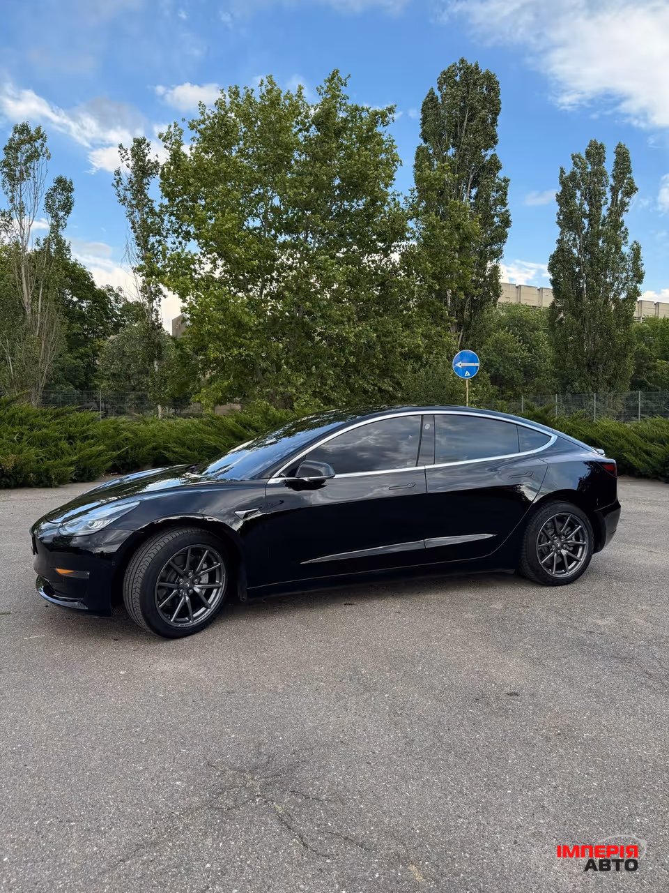 Tesla Model 3 - фото 5