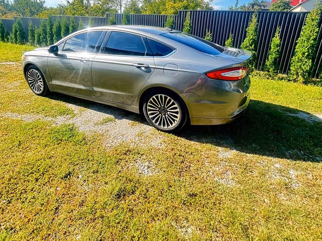 Ford Fusion USA - фото 2