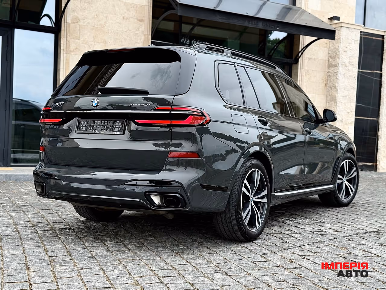 BMW X7 - фото 17