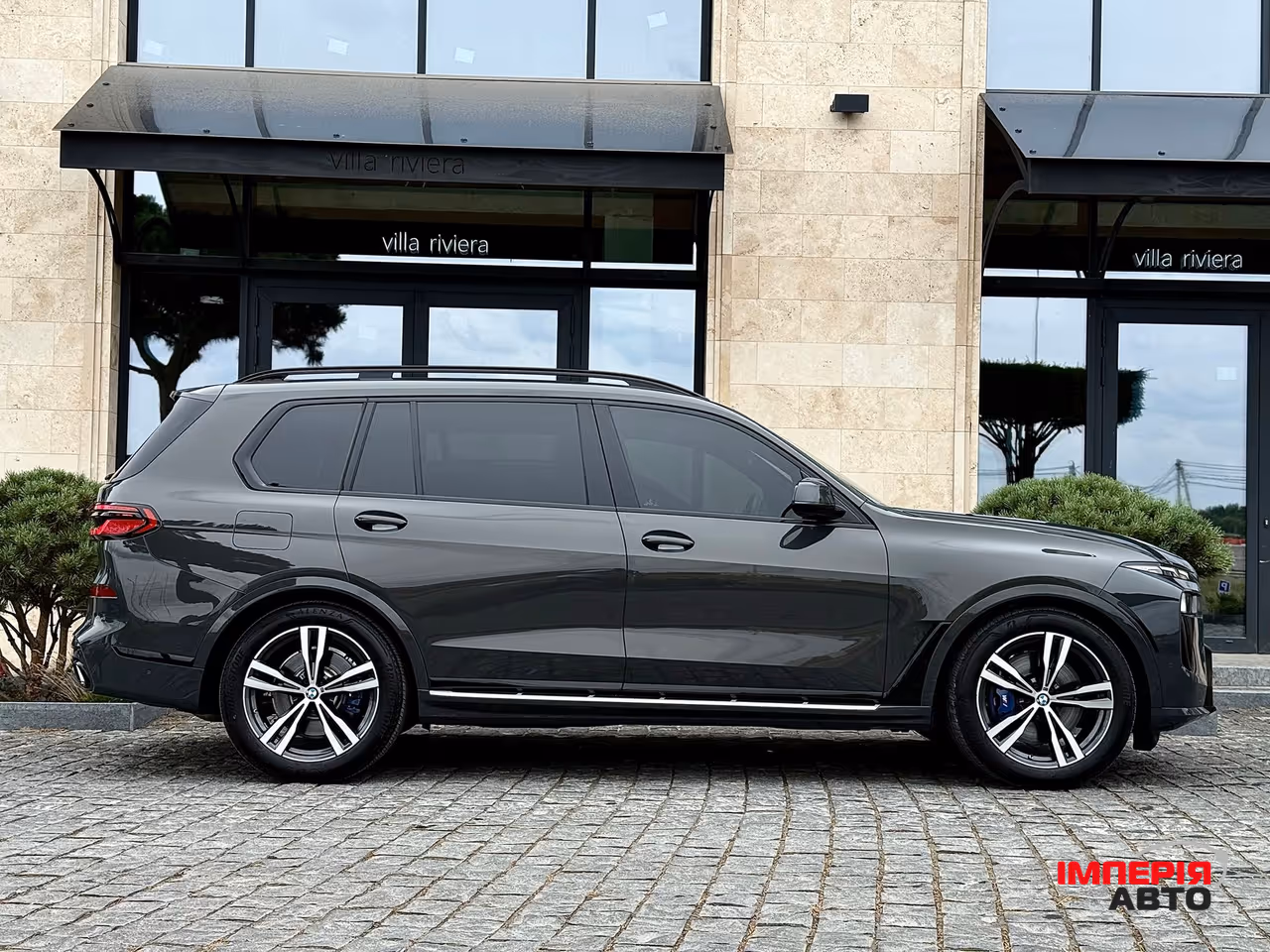 BMW X7 - фото 21