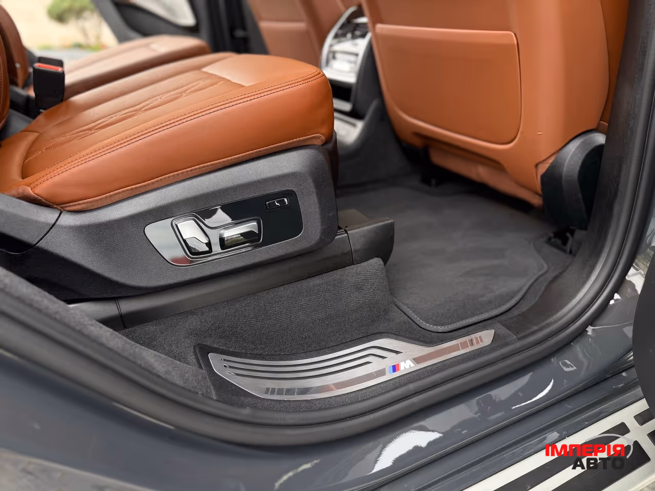 BMW X7 - фото 63