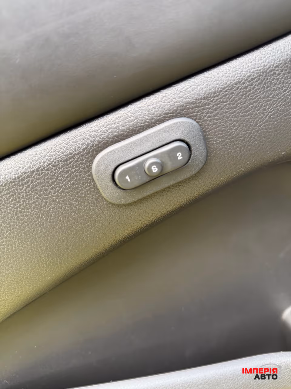 Jeep Grand Cherokee - фото 31