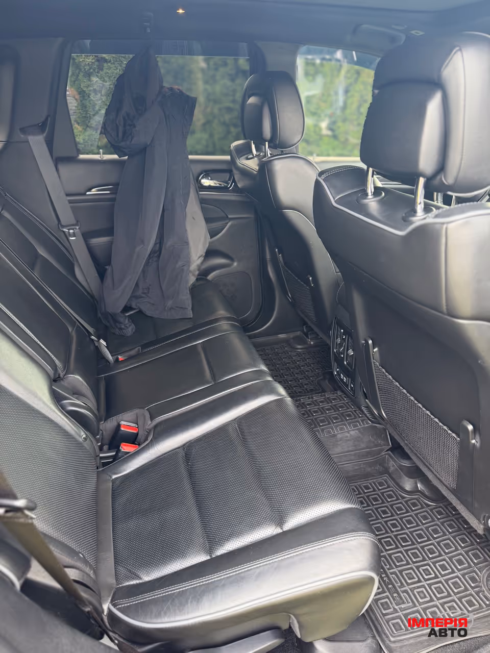Jeep Grand Cherokee - фото 14