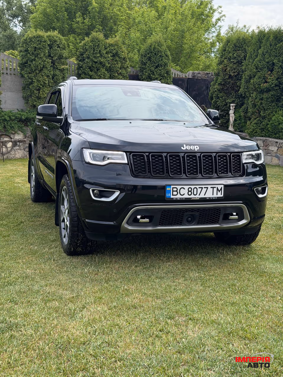 Jeep Grand Cherokee - фото 1