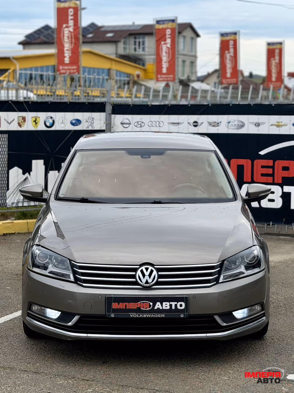 Volkswagen Passat - фото 4