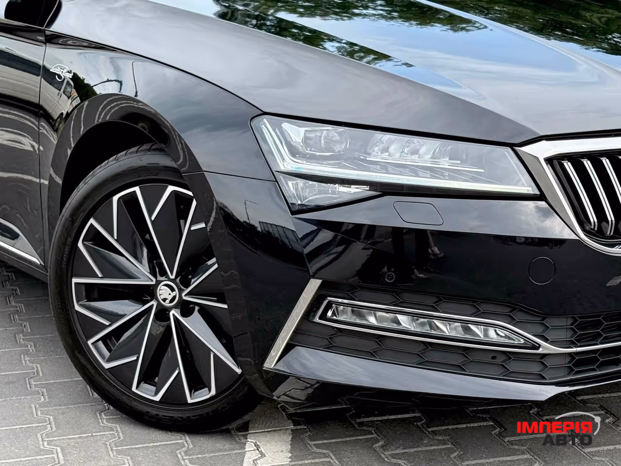 Skoda Superb - фото 4