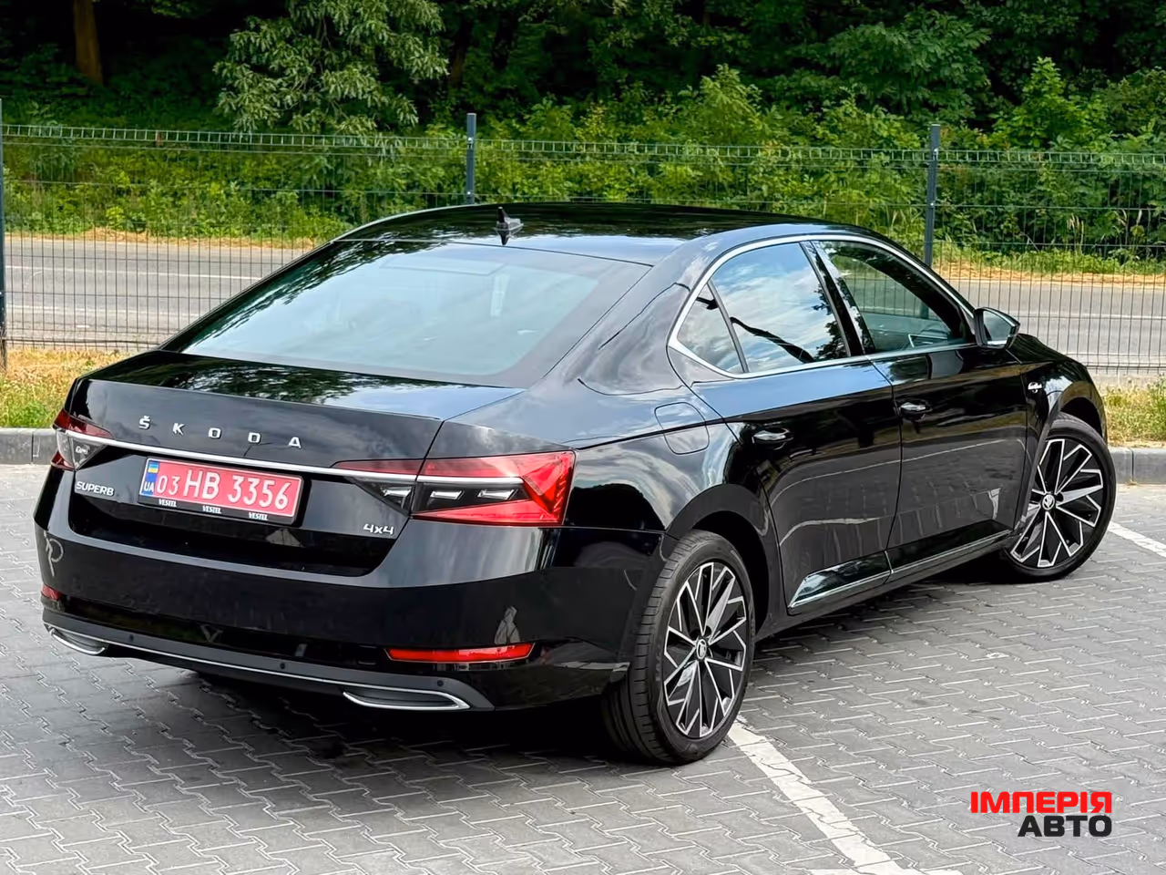 Skoda Superb - фото 10