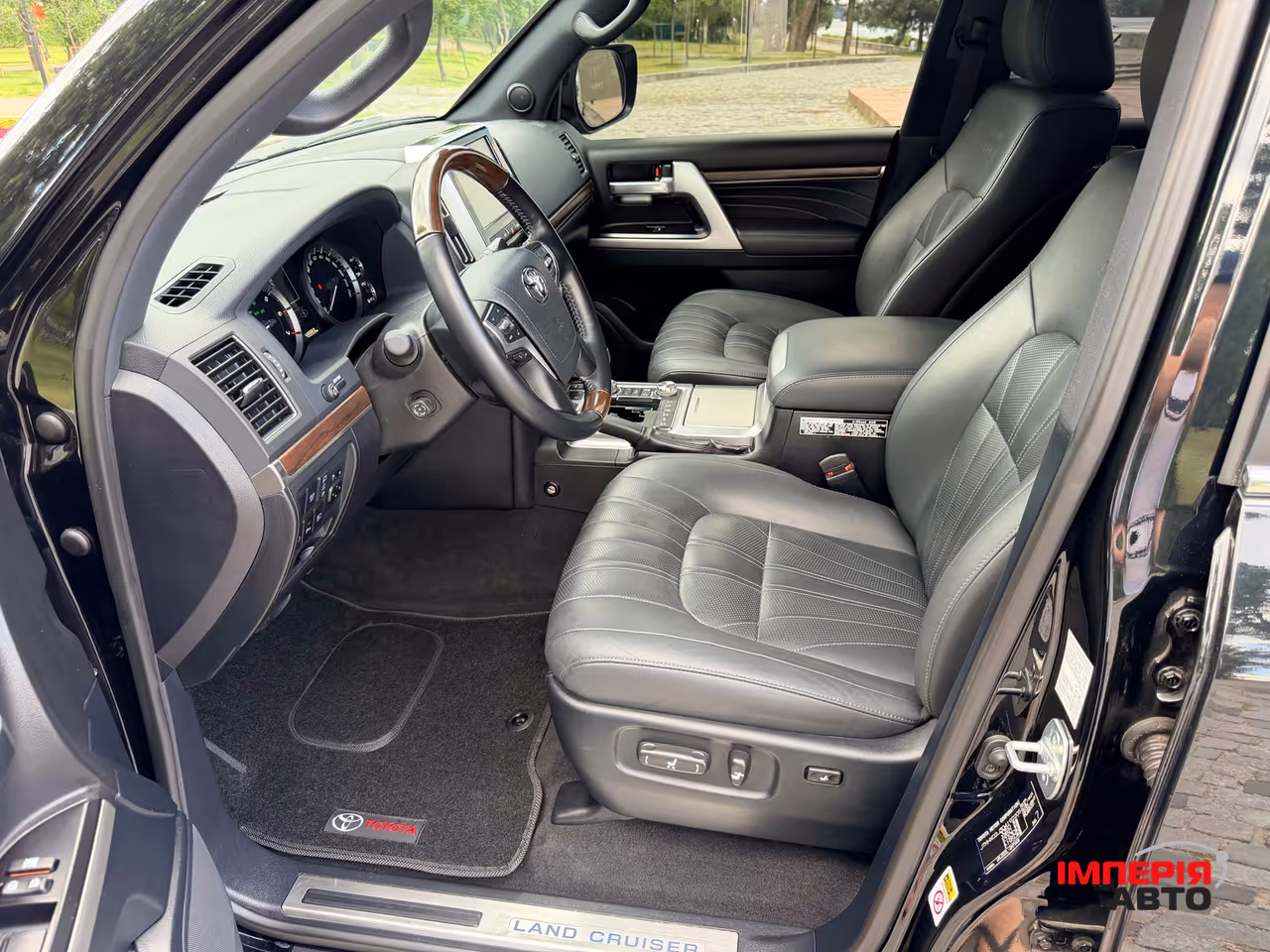 Toyota Land Cruiser - фото 19