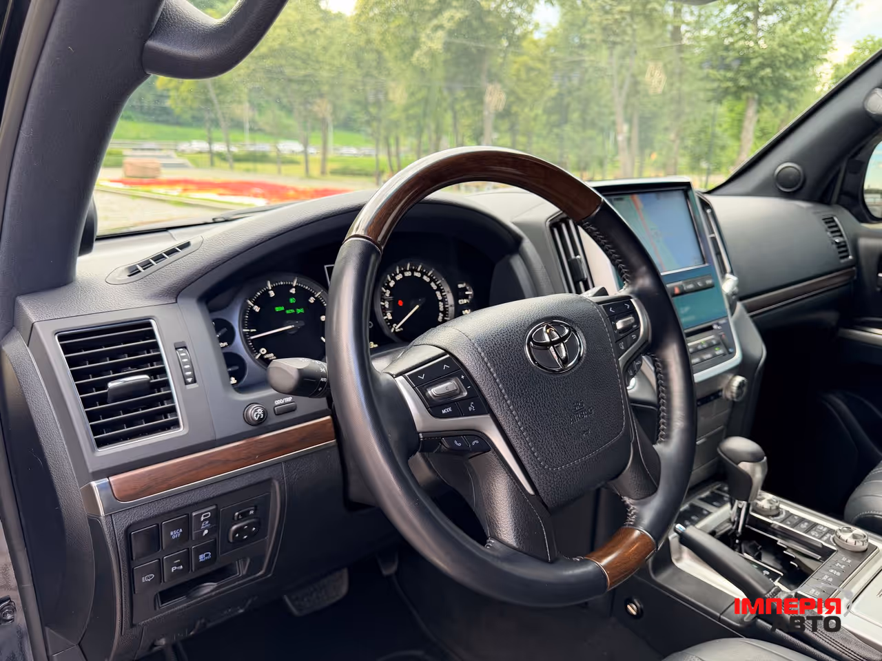 Toyota Land Cruiser - фото 22