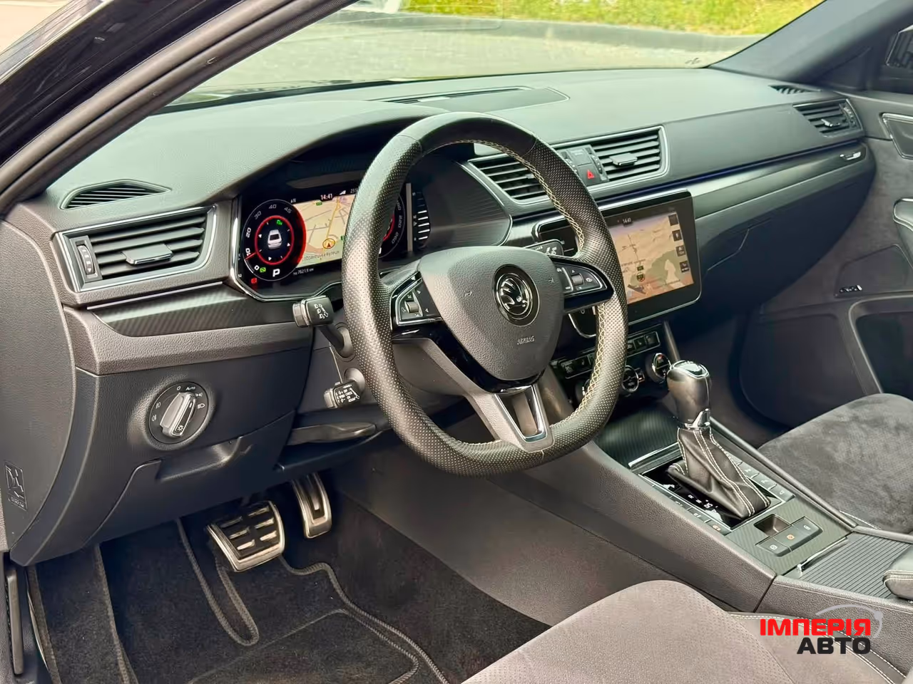 Skoda Superb - фото 23