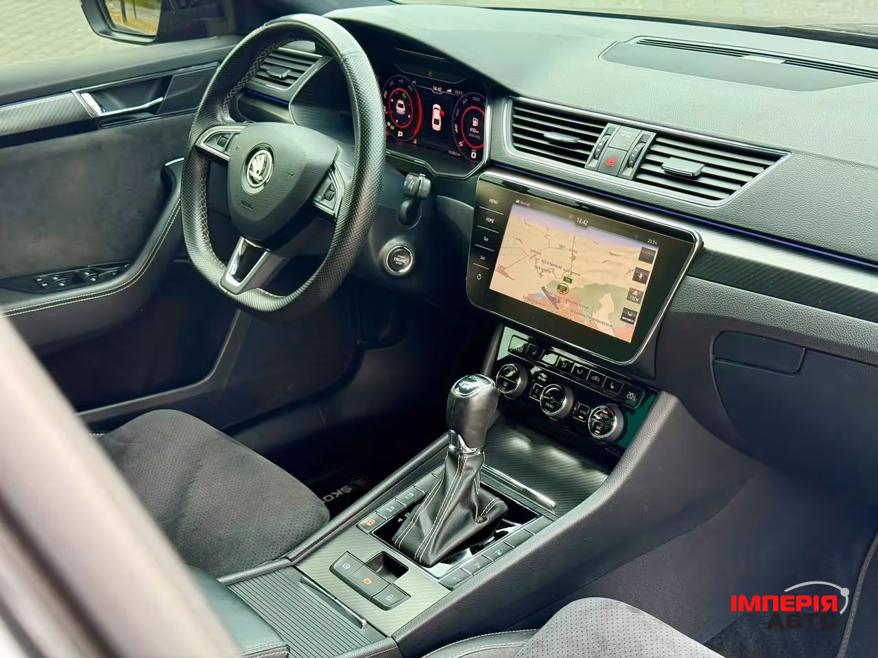 Skoda Superb - фото 28