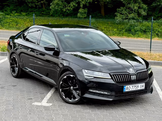 Skoda Superb - фото 3