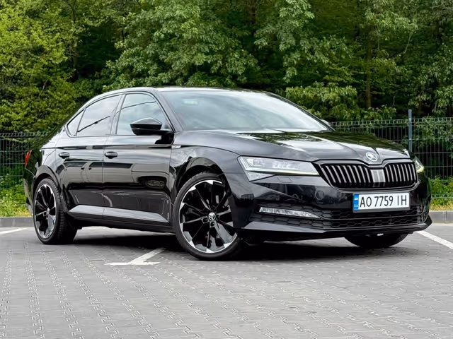 Skoda Superb - фото 2