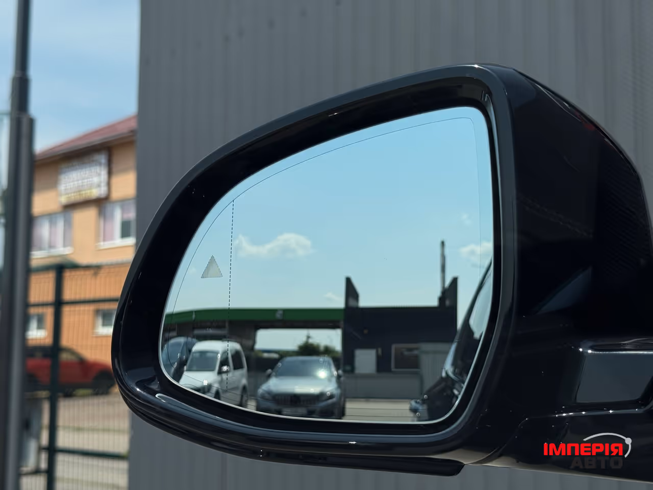BMW iX3 - фото 47