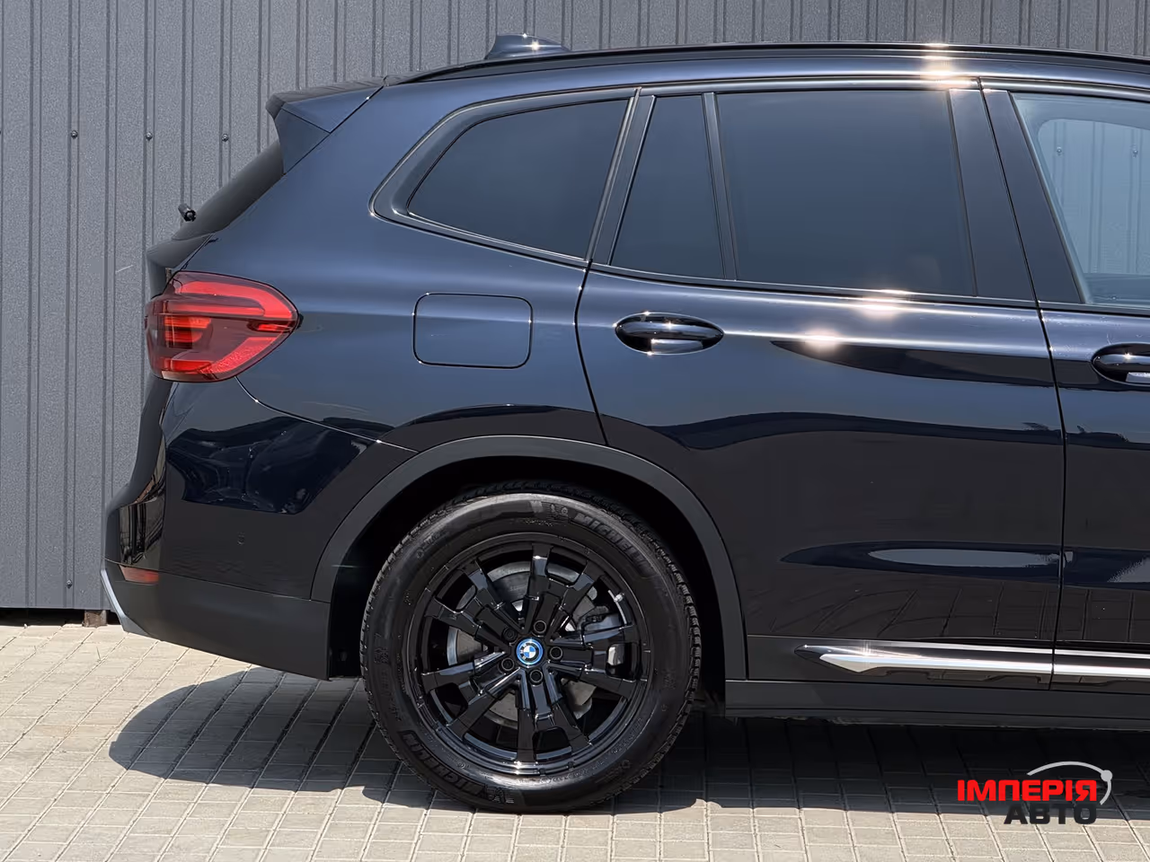 BMW iX3 - фото 77