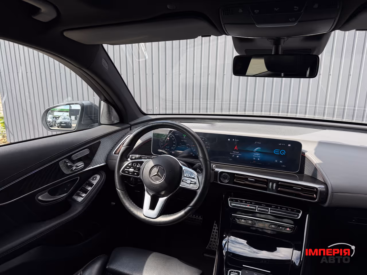 Mercedes-Benz EQC - фото 34