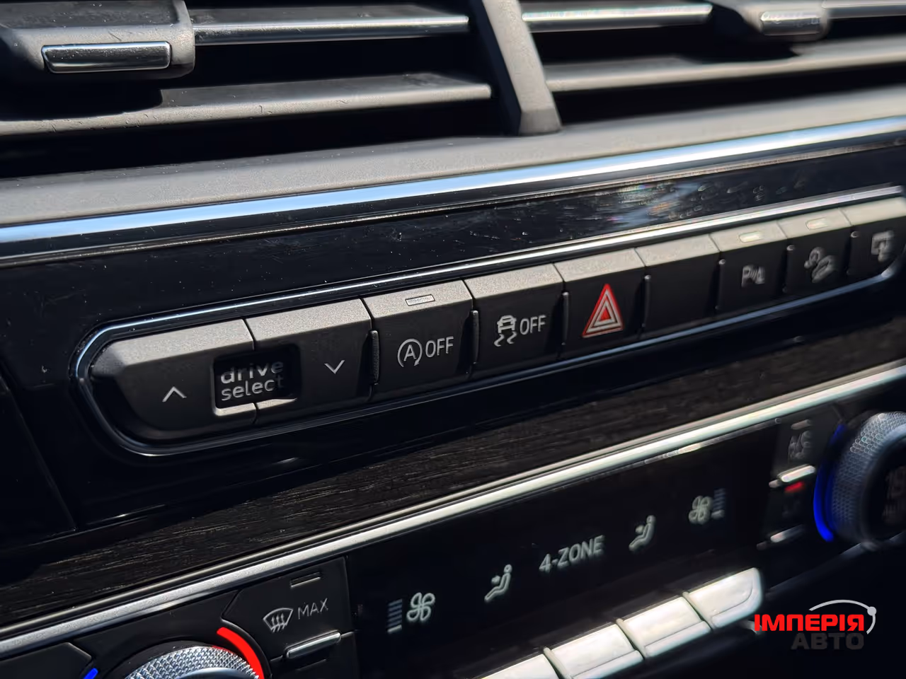 Audi Q7 - фото 62