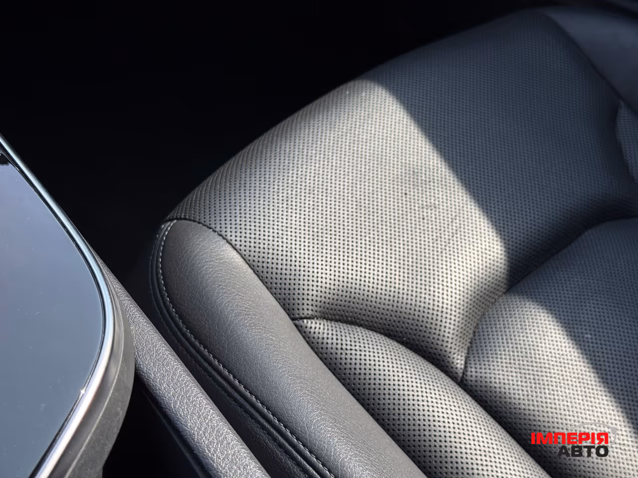 Audi Q7 - фото 60