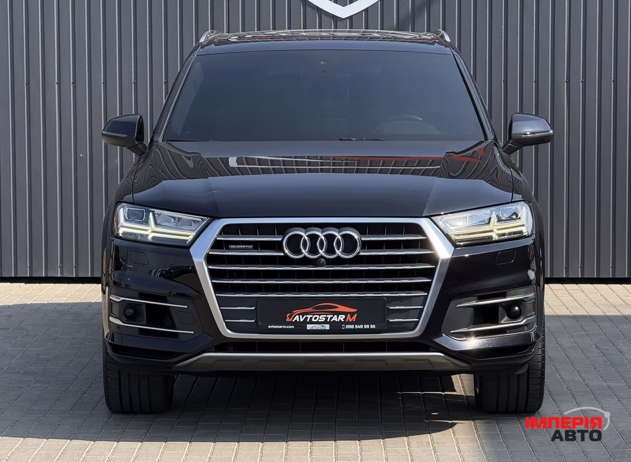 Audi Q7 - фото 2