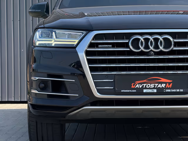 Audi Q7 - фото 3