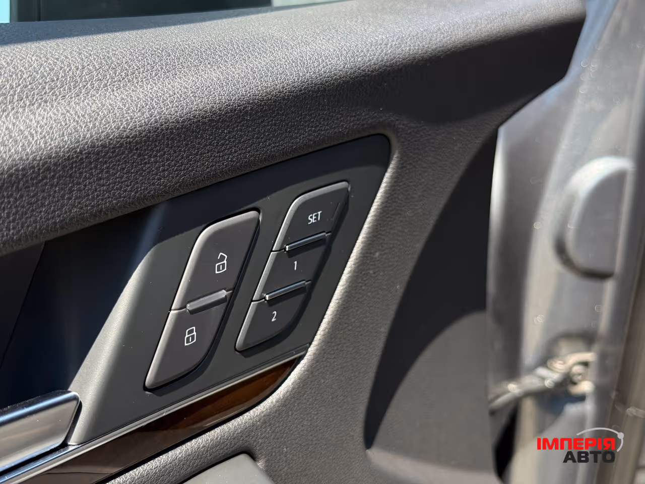 Audi Q5 - фото 35